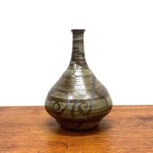 Vintage Studio Pottery Stoneware Bud Vase Swirl Design Artist Signed Pennebacker